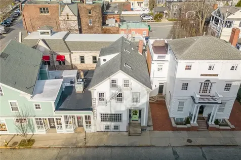 8 Franklin Street Newport RI 02840