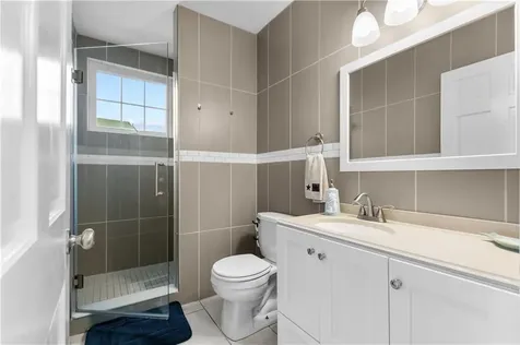8 Franklin Street Newport RI 02840