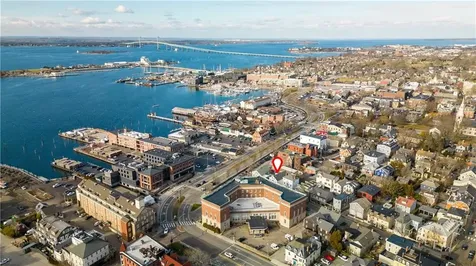 8 Franklin Street Newport RI 02840