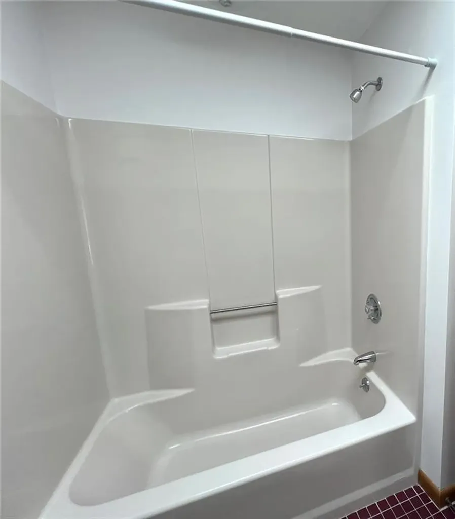 402 Weaver Hill Road West Greenwich RI 02817