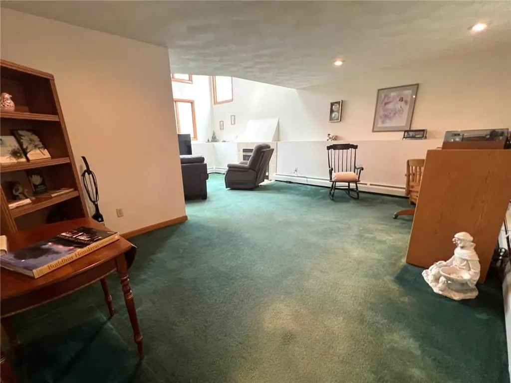 402 Weaver Hill Road West Greenwich RI 02817