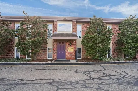 3940 Post Road Warwick RI 02886