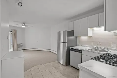 3940 Post Road Warwick RI 02886