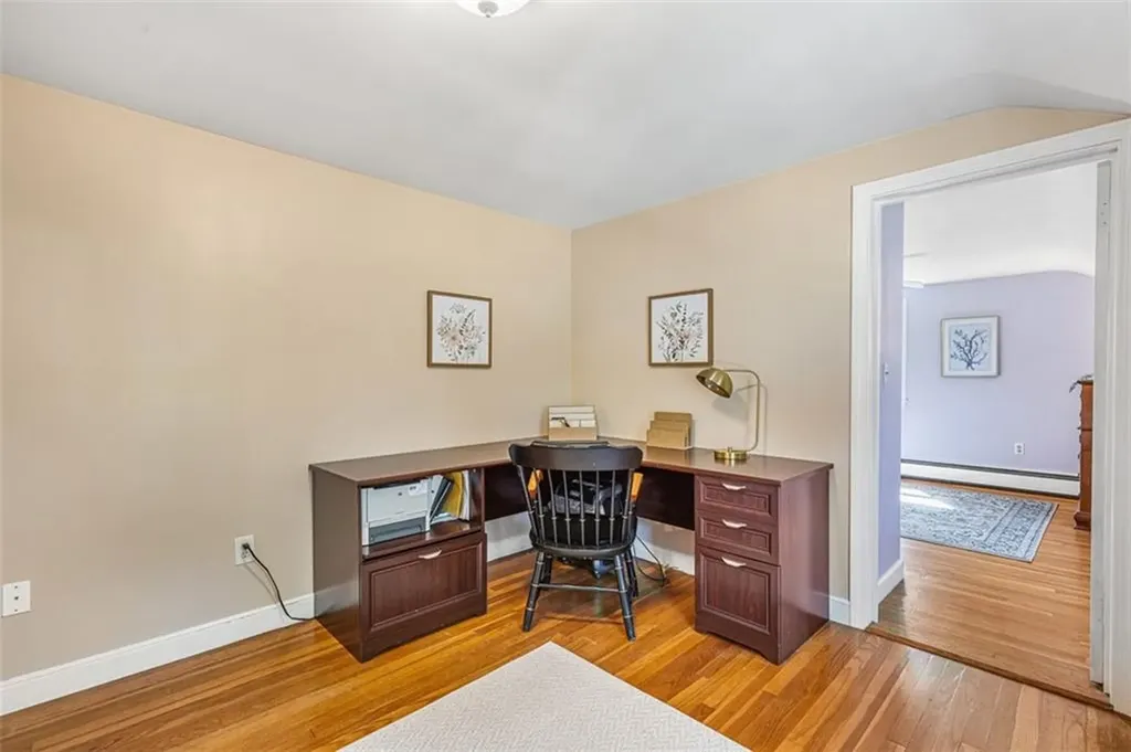 21 Old Chimney Road Barrington RI 02806