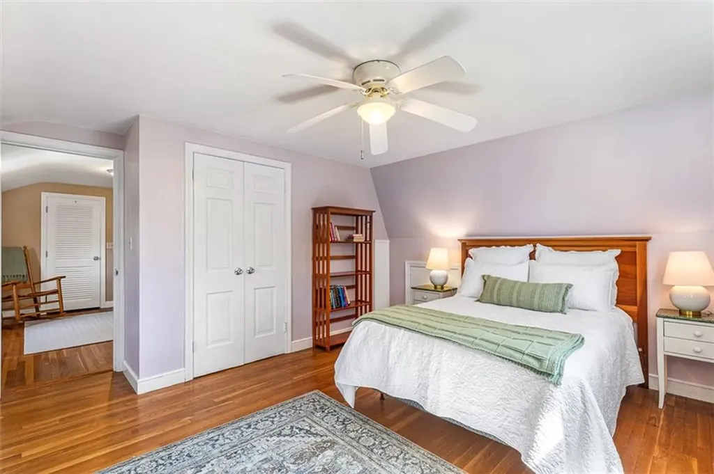 21 Old Chimney Road Barrington RI 02806