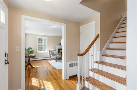 21 Old Chimney Road Barrington RI 02806