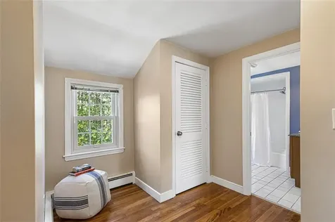21 Old Chimney Road Barrington RI 02806