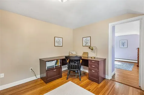 21 Old Chimney Road Barrington RI 02806