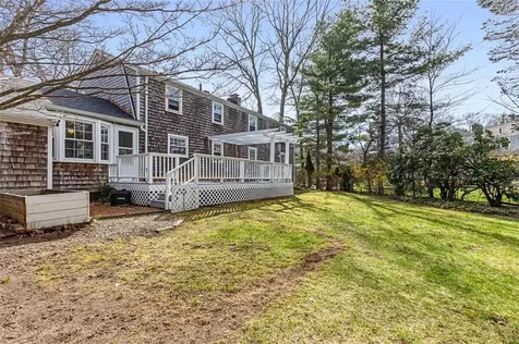 21 Old Chimney Road Barrington RI 02806