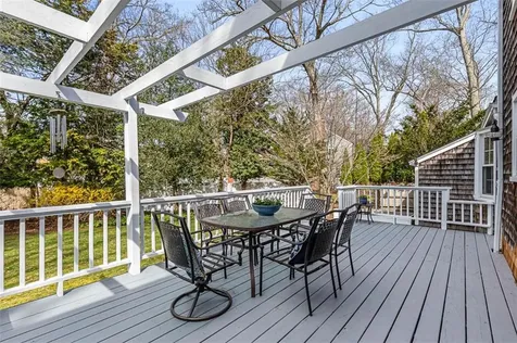 21 Old Chimney Road Barrington RI 02806