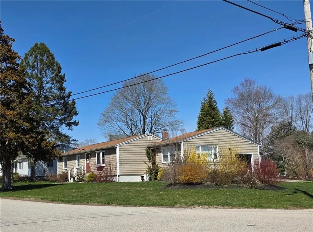 50 Glenham Road Cranston RI 02921