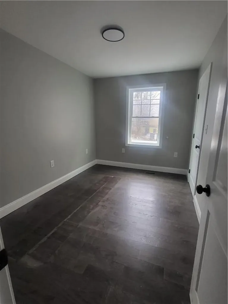 729 Potters Avenue Providence RI 02907