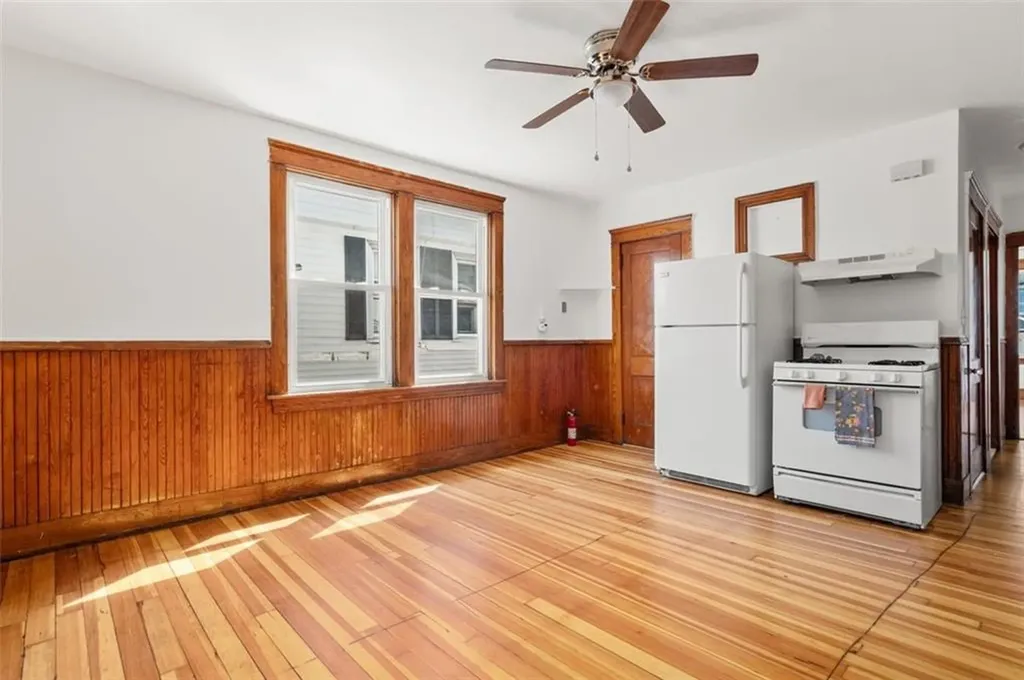 975 977 Atwells Avenue Providence RI 02909