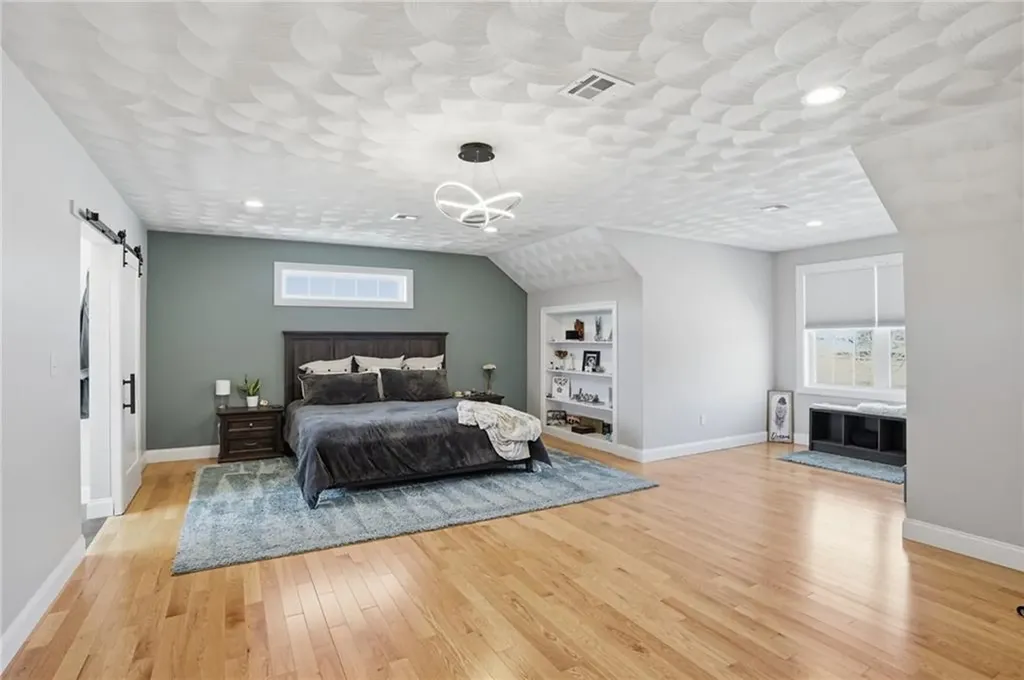 1268 Central Avenue Johnston RI 02919