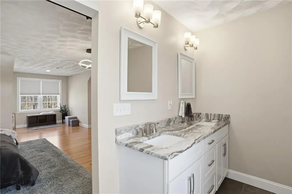 1268 Central Avenue Johnston RI 02919