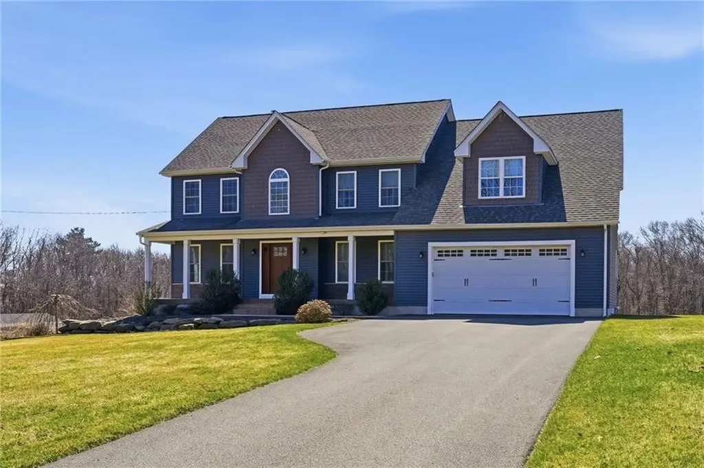 1268 Central Avenue Johnston RI 02919
