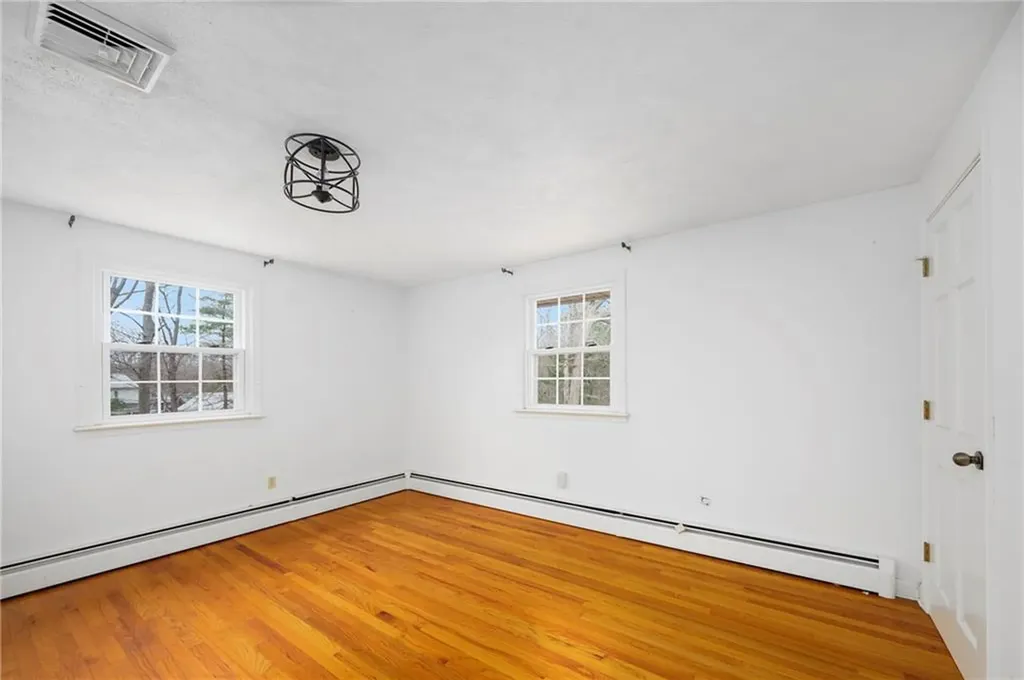 42 Ledge Road Coventry RI 02816