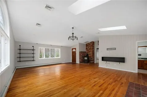 42 Ledge Road Coventry RI 02816