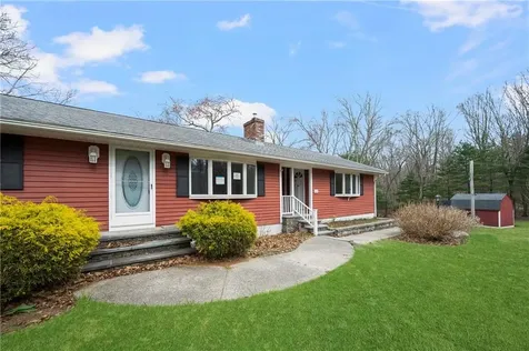 42 Ledge Road Coventry RI 02816