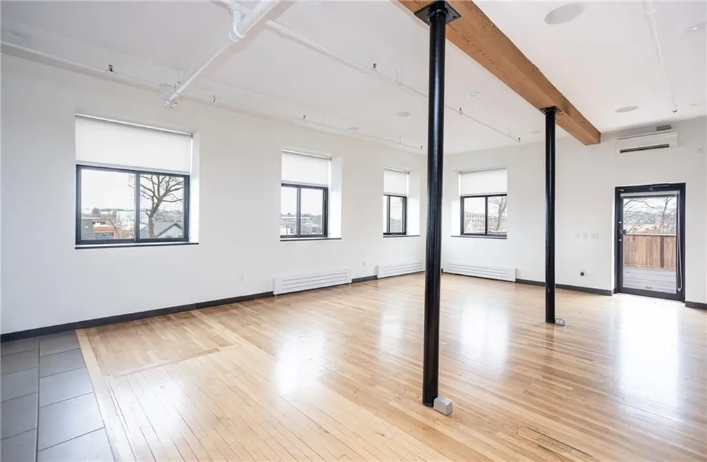 28 Wolcott Street Providence RI 02908