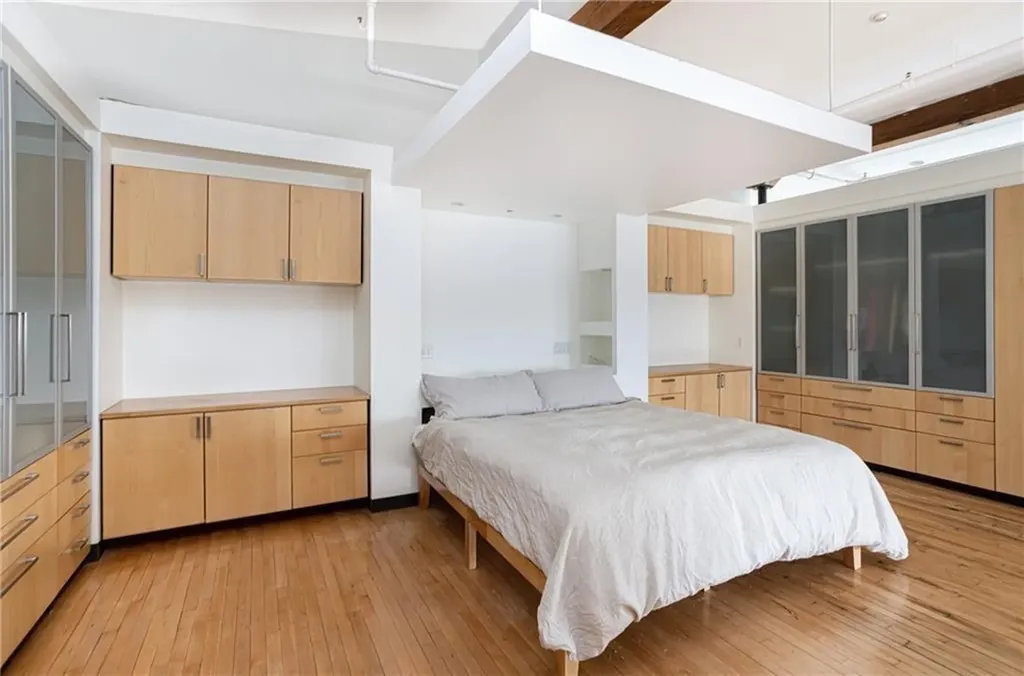 28 Wolcott Street Providence RI 02908