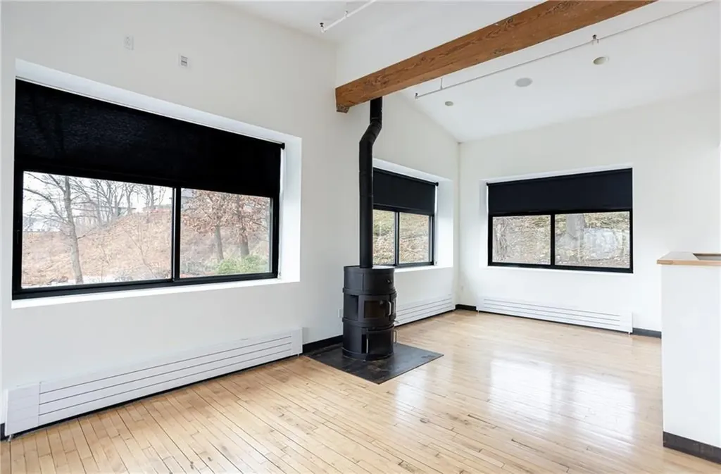 28 Wolcott Street Providence RI 02908