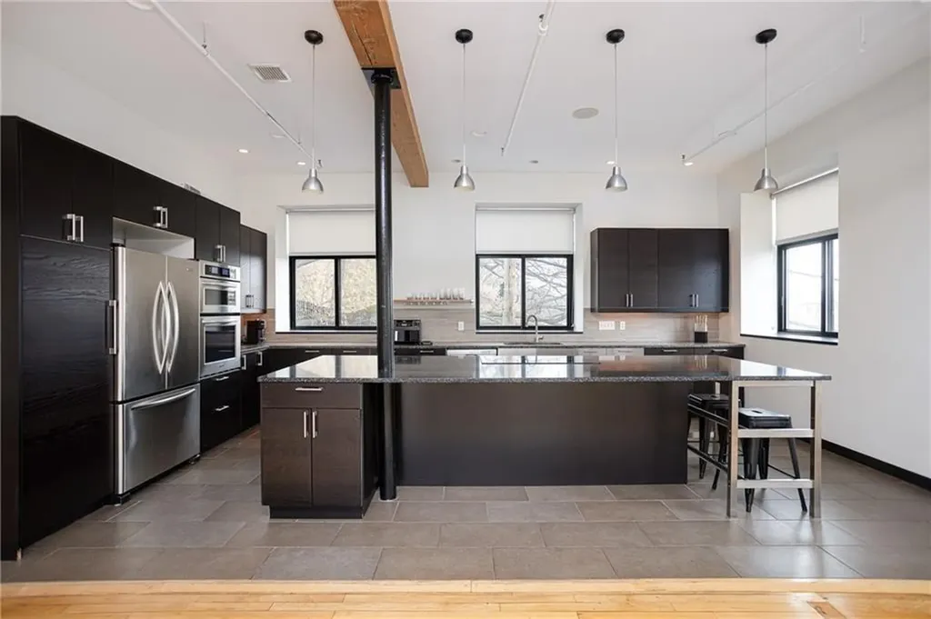 28 Wolcott Street Providence RI 02908