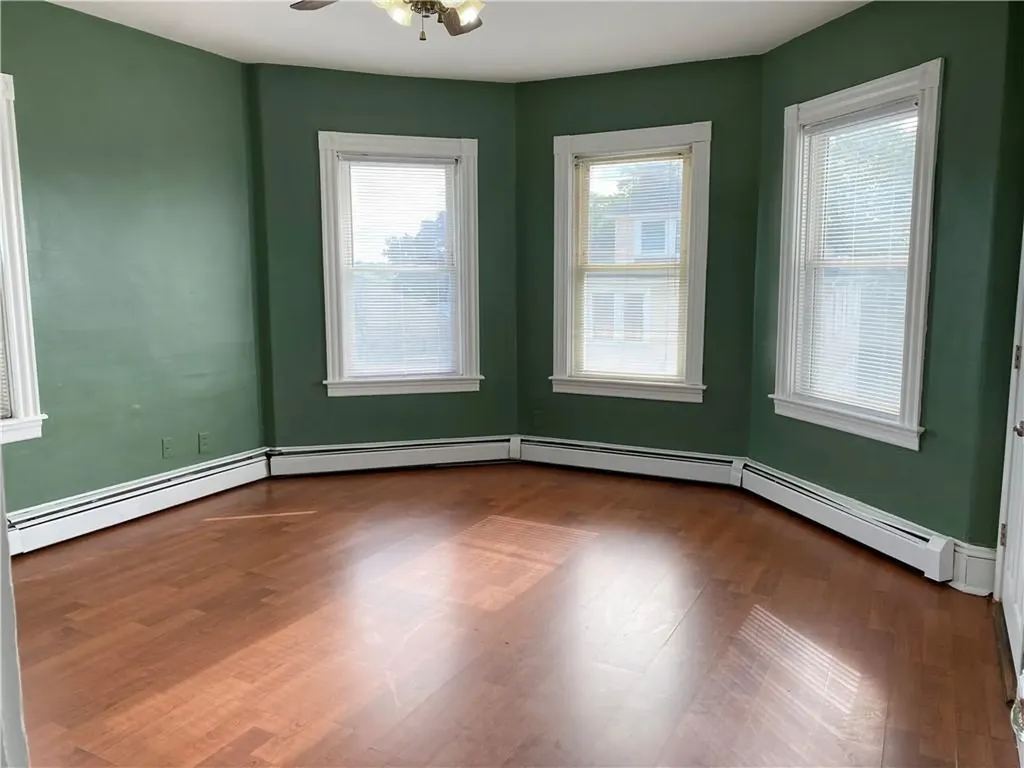 69 Erastus Street Providence RI 02908