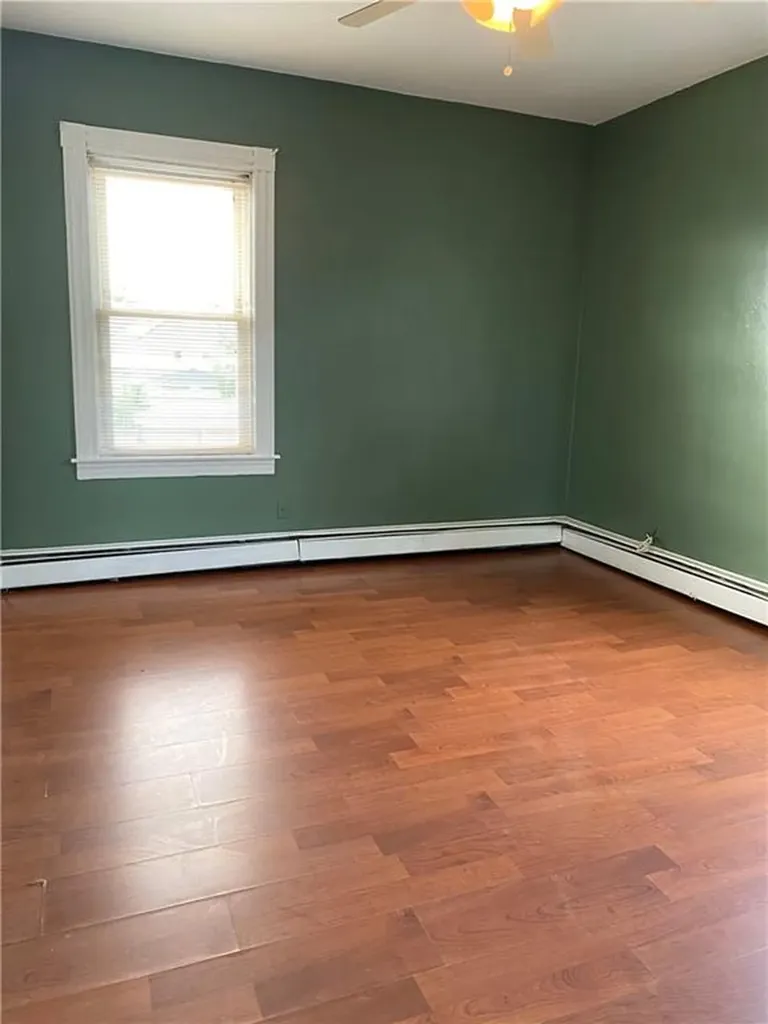 69 Erastus Street Providence RI 02908