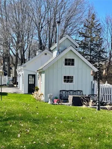 40 School Street North Smithfield RI 02896