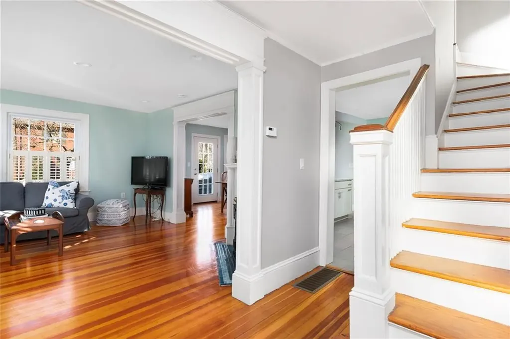 15 Cole Avenue Providence RI 02906