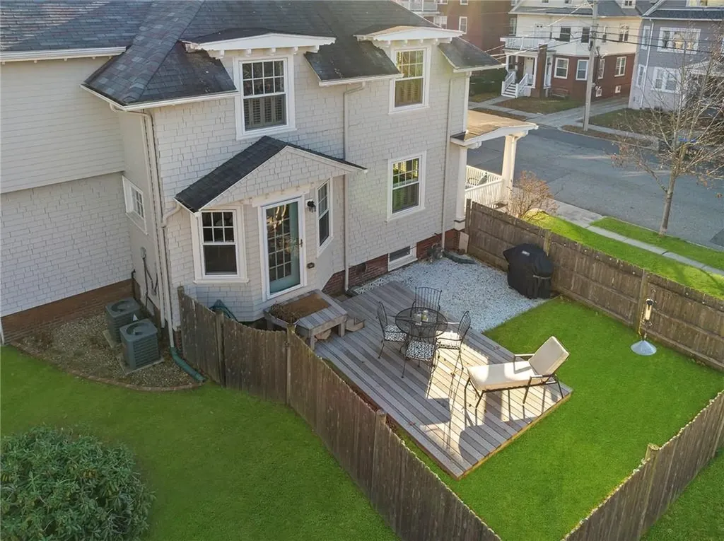 15 Cole Avenue Providence RI 02906