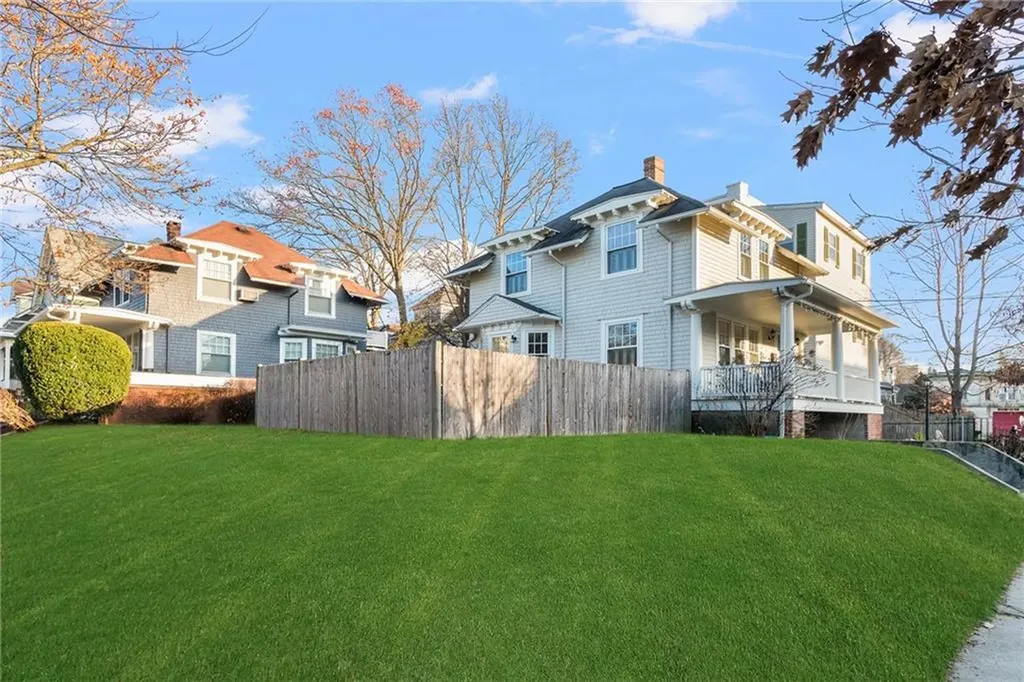 15 Cole Avenue Providence RI 02906