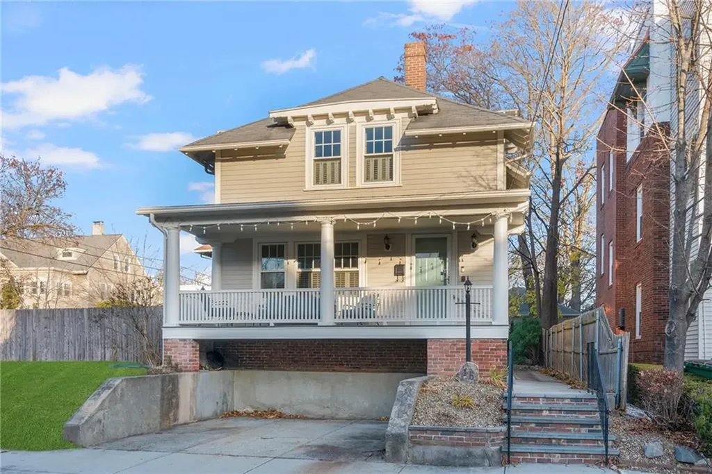 15 Cole Avenue Providence RI 02906