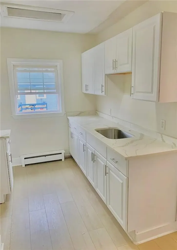 559 Branch Avenue Providence RI 02904