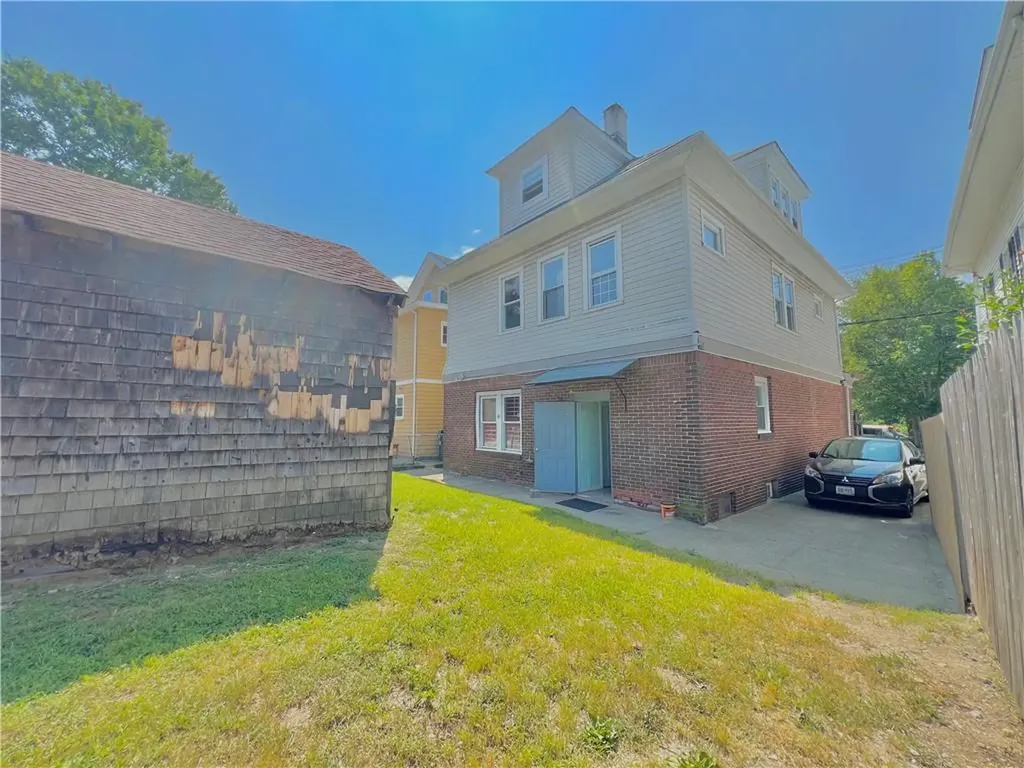 559 Branch Avenue Providence RI 02904