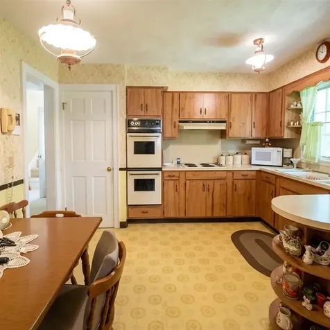 10 Cedar Crest Drive Westerly RI 02891
