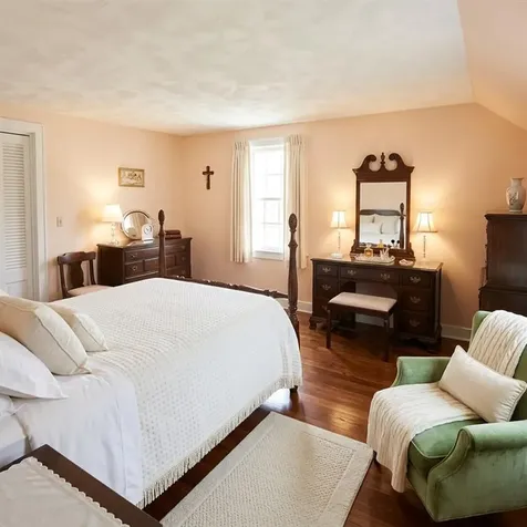 10 Cedar Crest Drive Westerly RI 02891