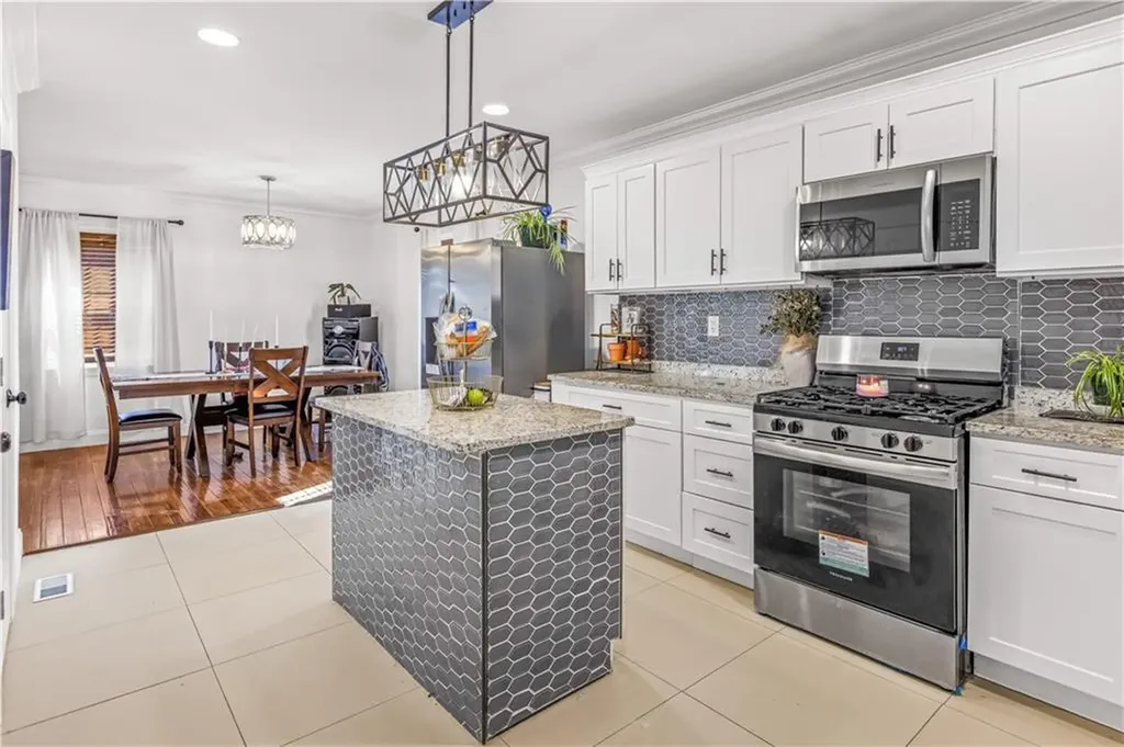14 South Fairview Street Johnston RI 02919