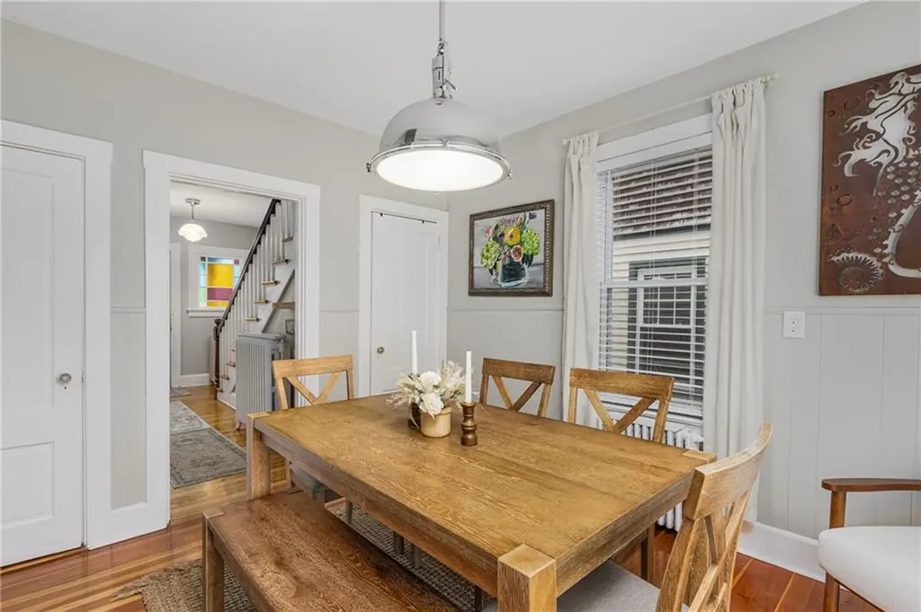 5 Conrad Court Newport RI 02840