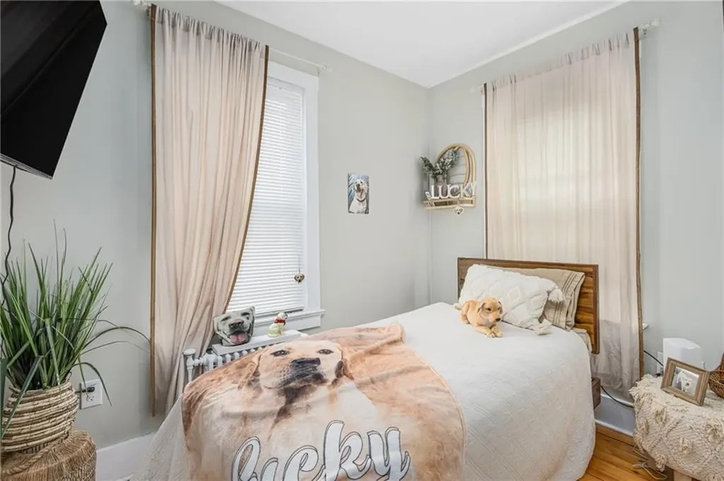 5 Conrad Court Newport RI 02840