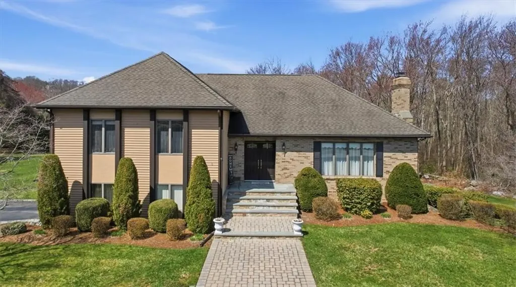6 Christopher Drive Johnston RI 02919