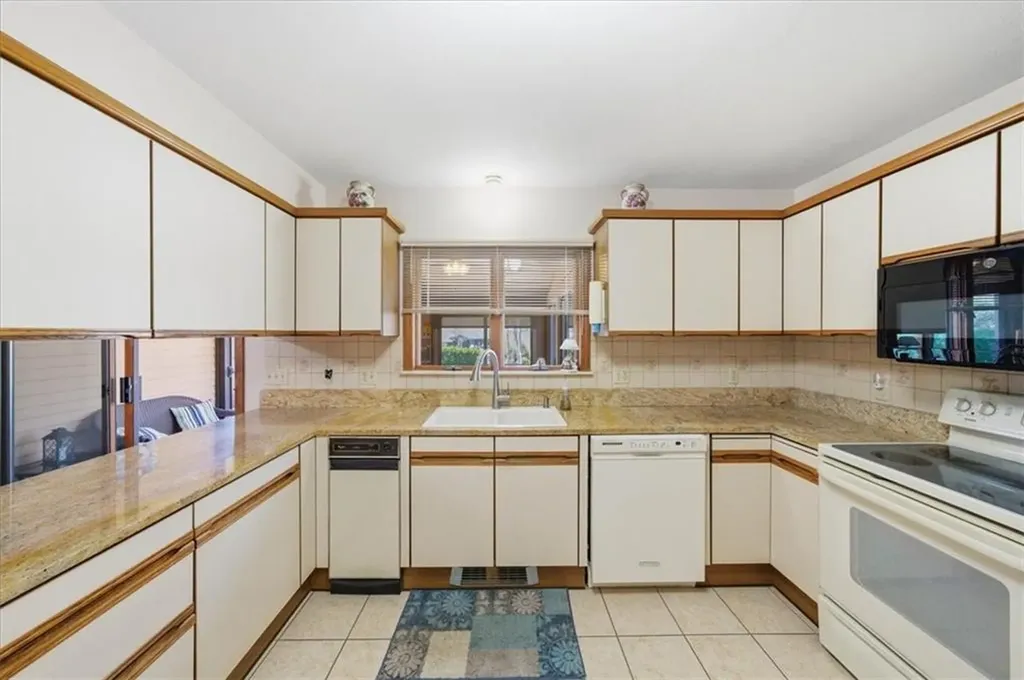 6 Christopher Drive Johnston RI 02919