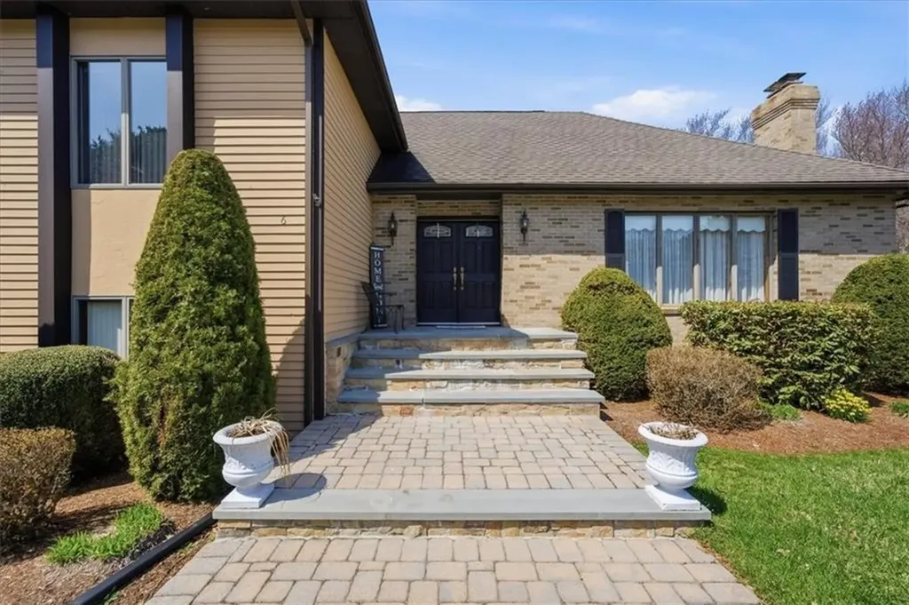 6 Christopher Drive Johnston RI 02919