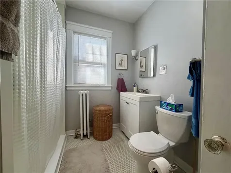 119 121 Fifth Street Providence RI 02906