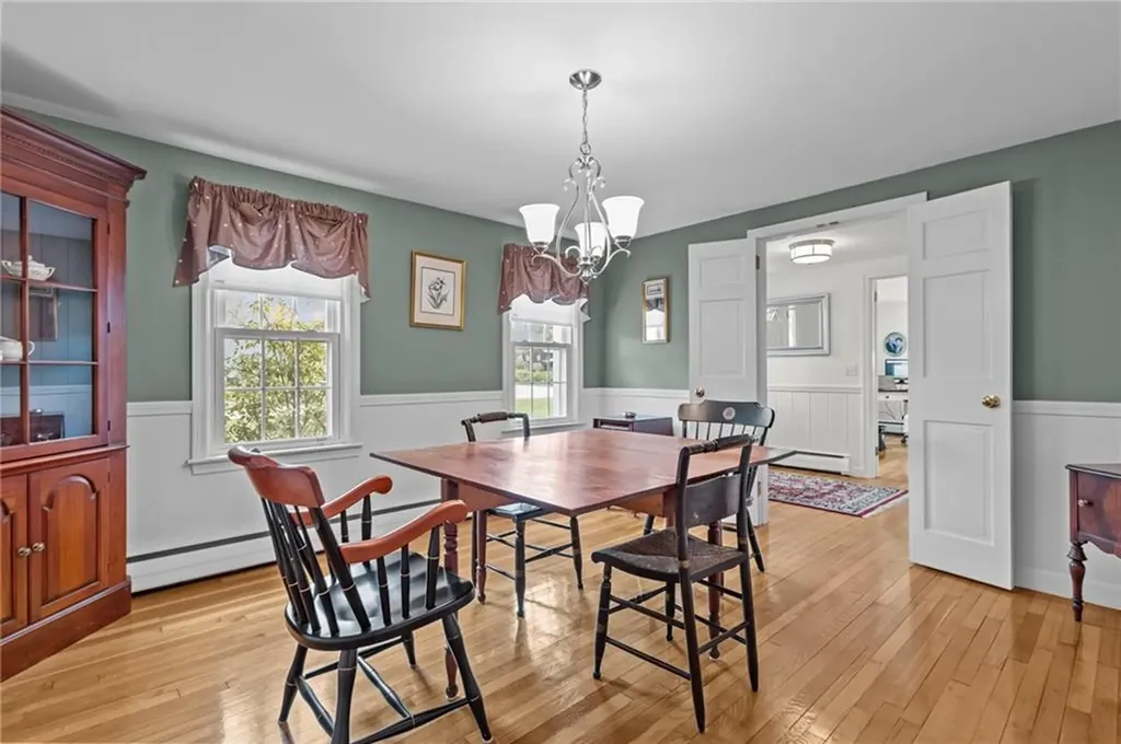 211 Love Lane Warwick RI 02886