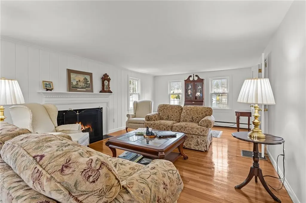 211 Love Lane Warwick RI 02886