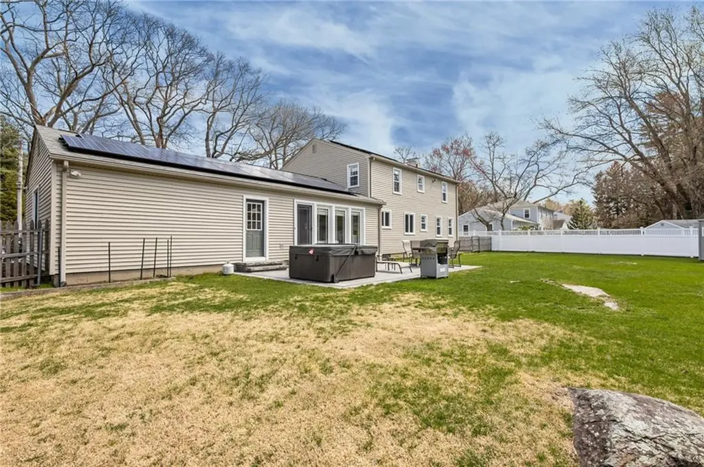 211 Love Lane Warwick RI 02886