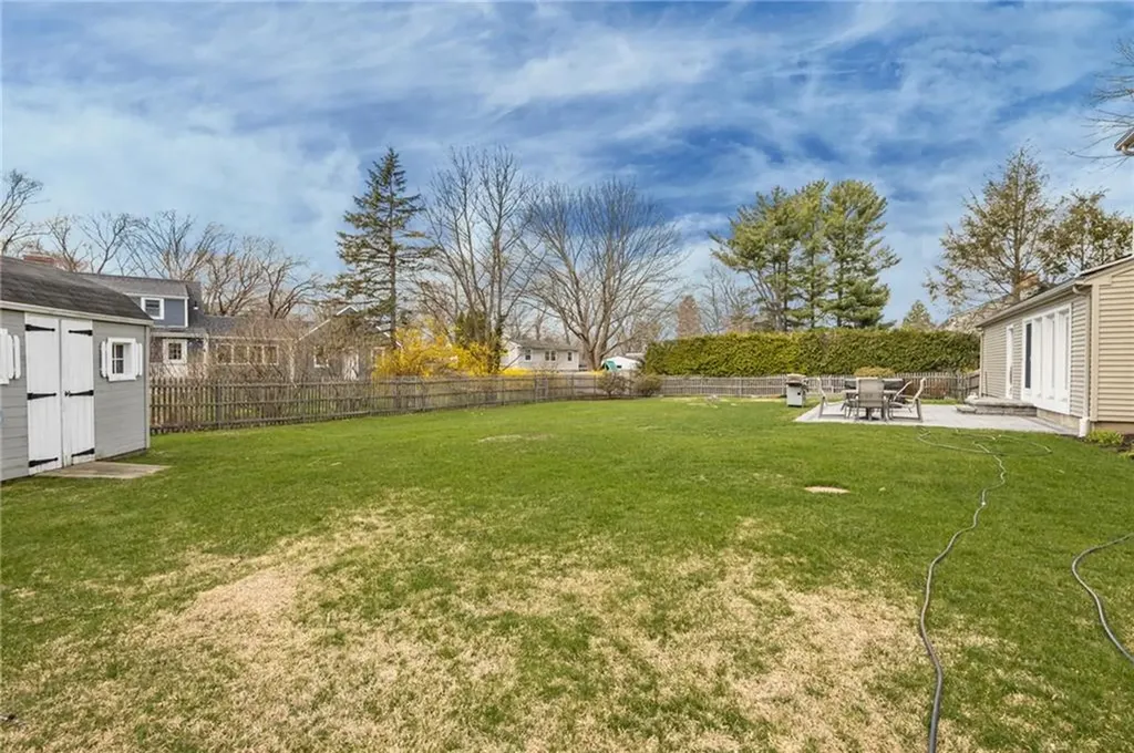 211 Love Lane Warwick RI 02886