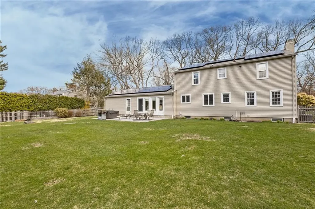 211 Love Lane Warwick RI 02886
